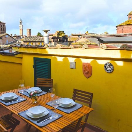 Un Terrazzo Sulla Magia Apartment Сиена Екстериор снимка